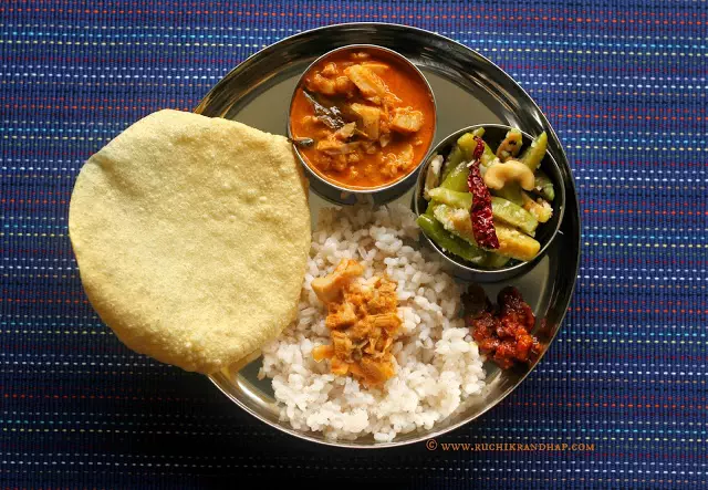 Mangalorean Plated Meal Series – Boshi# 24 – Kadgi Ghashi, Tendli Ani Moi, Prawn Pickle, Rice & Papad